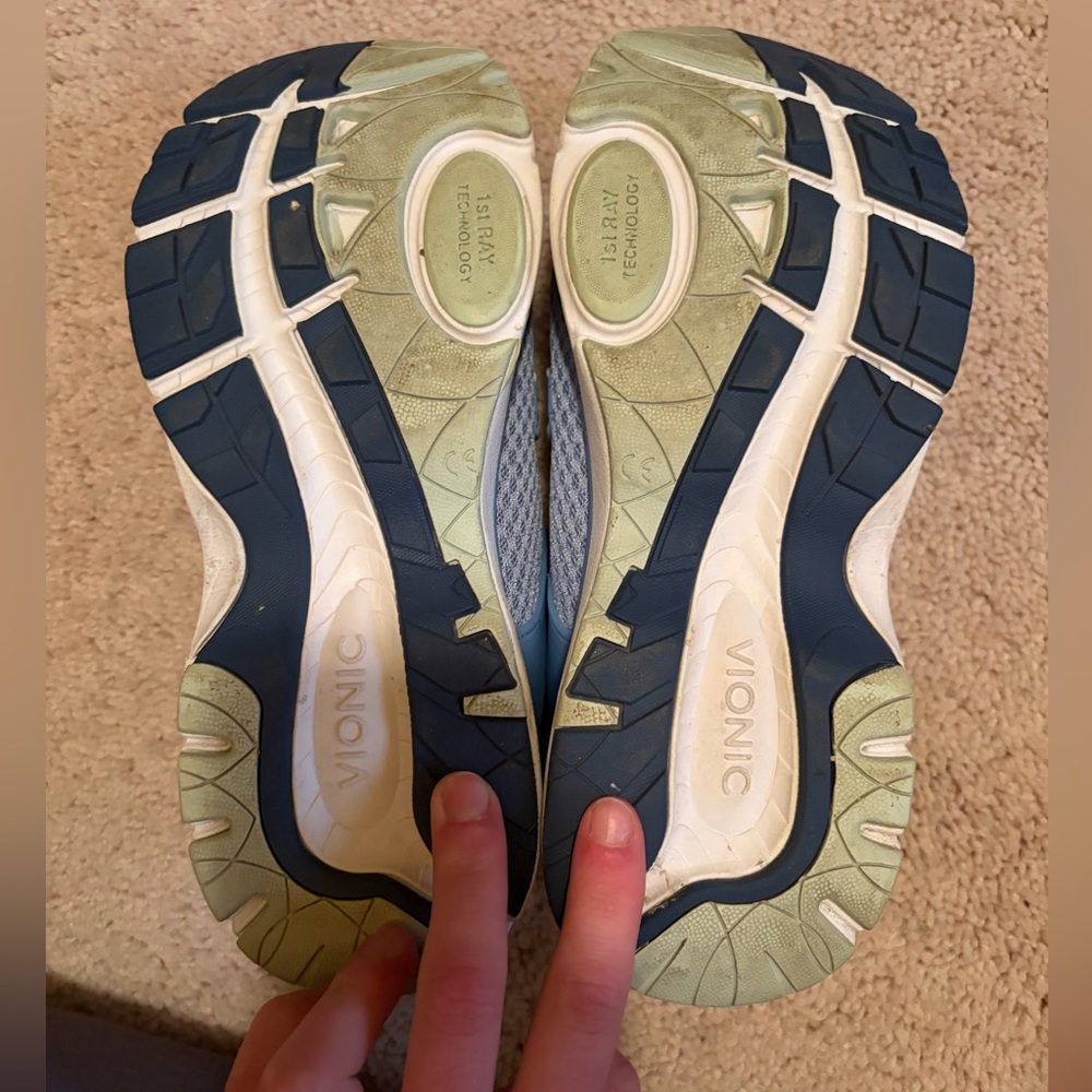 Vionic Athletic Shoes - image 3